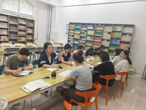 跨文化交流 礼仪润课堂——鹤壁市辅仁中学英语公开课活动