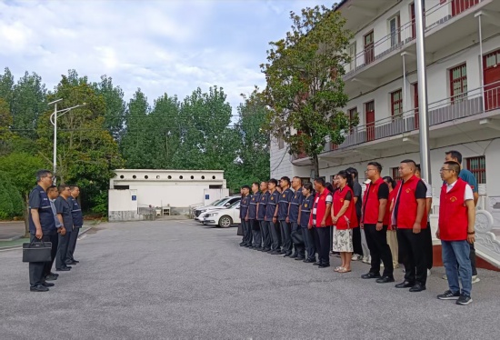 桐柏县法院:清晨集中执行 亮剑月河一线