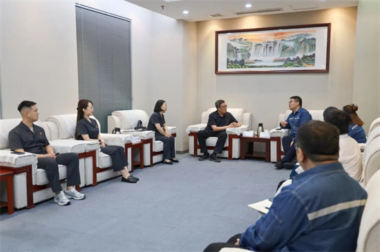 郑州高新区法院：送法进企业，共筑法治营商环境