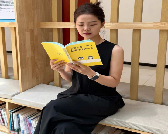 以书润师心   以文育桃李——鹤壁市致诚小学组织教师开展暑期阅读活动