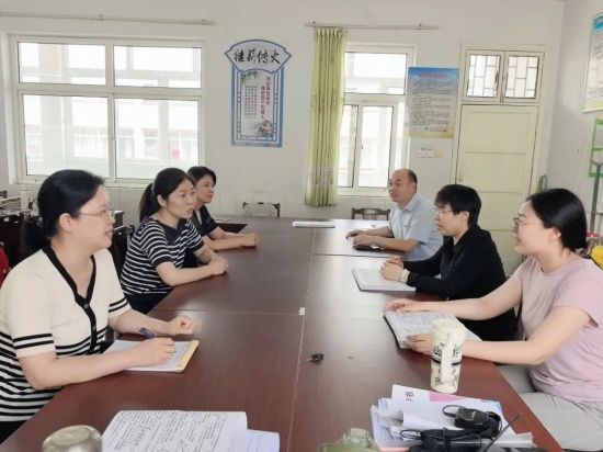 南阳市三中开展青年教师验收课活动