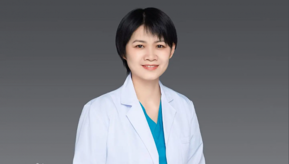 脑病专家刘燕主任科普-三伏天总头晕？这些习惯正在悄悄掏空你的脑供血