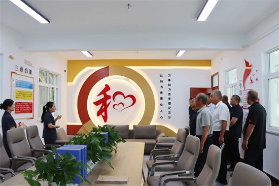 南阳宛城区法院红泥湾法庭邀请退役军人参加法庭开放日活动