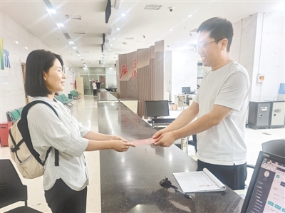 破解不动产“登记难” 中牟推出购房人单方申请办证服务