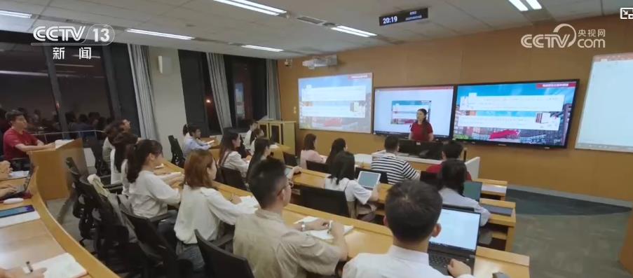 我国接受过高等教育人口达2.7亿！“十五五” 教育发展明确六大重点工作