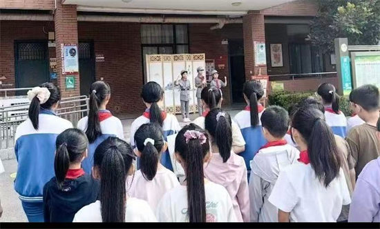 鹤壁市致远小学开展爱国主义教育活动