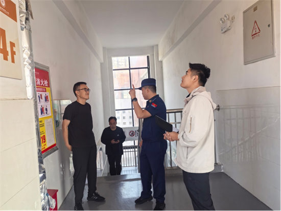 紧绷安全之弦  守护平安假期——示范区教体系统开展安全专项工作664